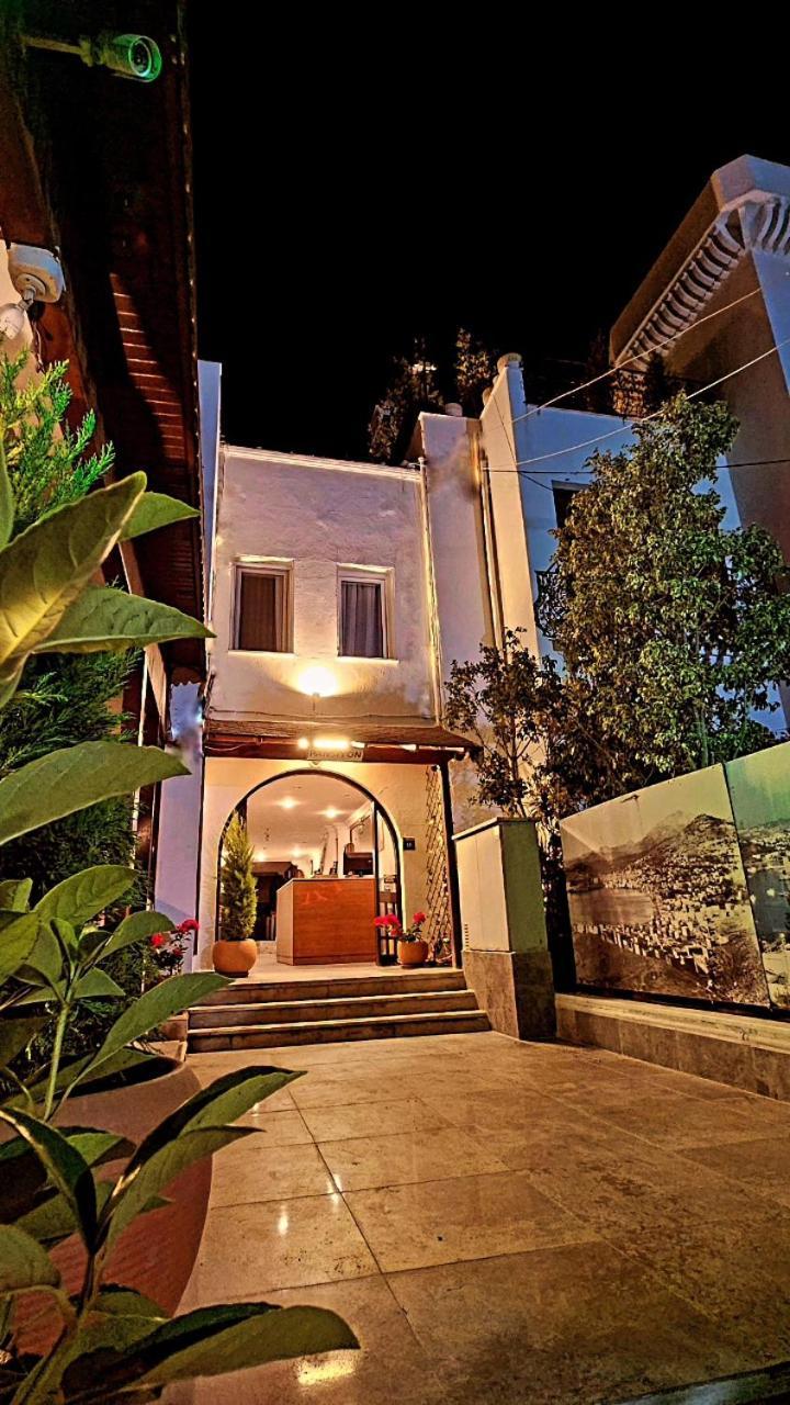 Merkez Kumsal Pansiyon Bodrum Bagian luar foto